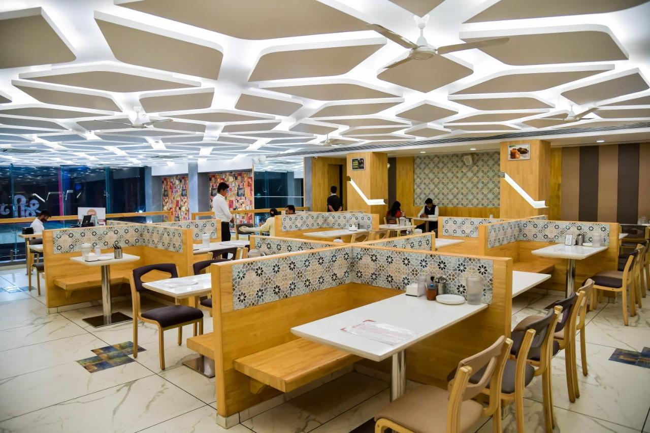 Shree Ganga Smb Hotels Удджайн Екстер'єр фото