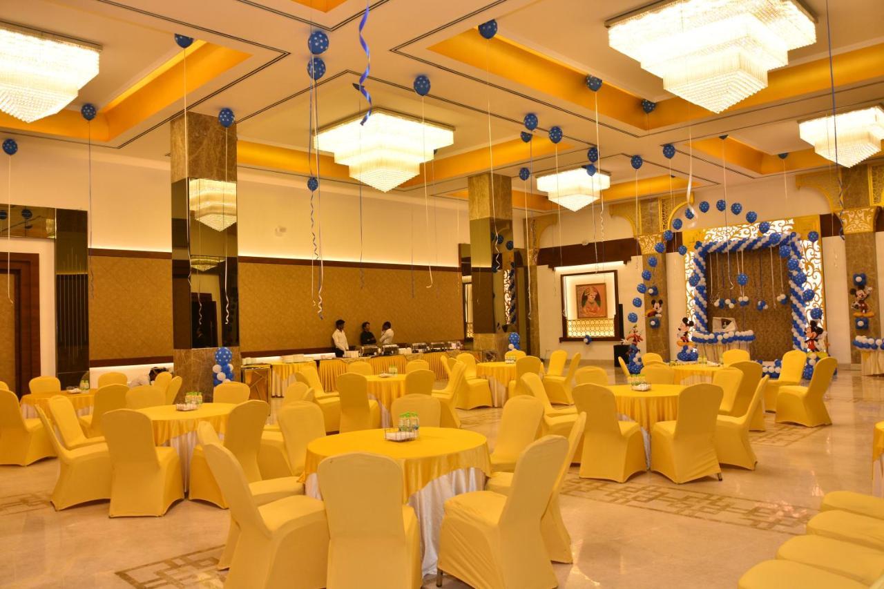 Shree Ganga Smb Hotels Удджайн Екстер'єр фото